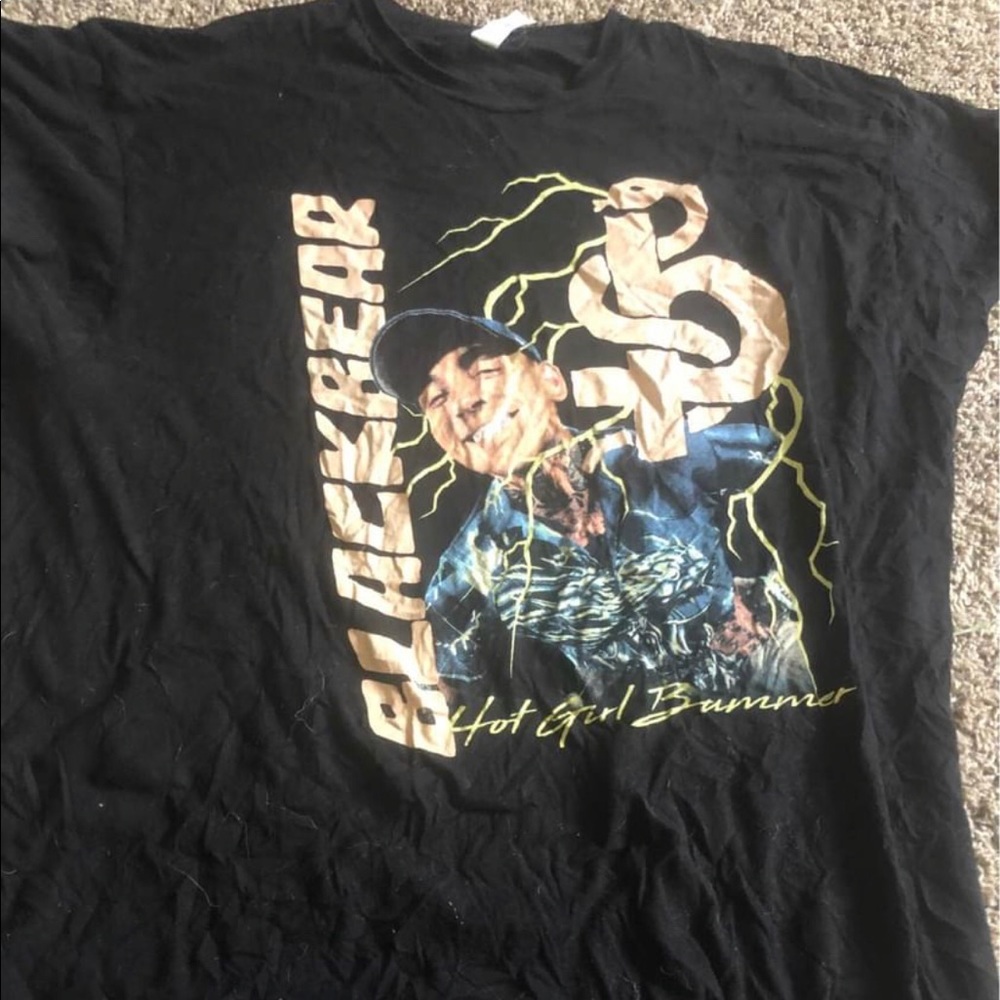 Hot Topic BlackBear T-shirt